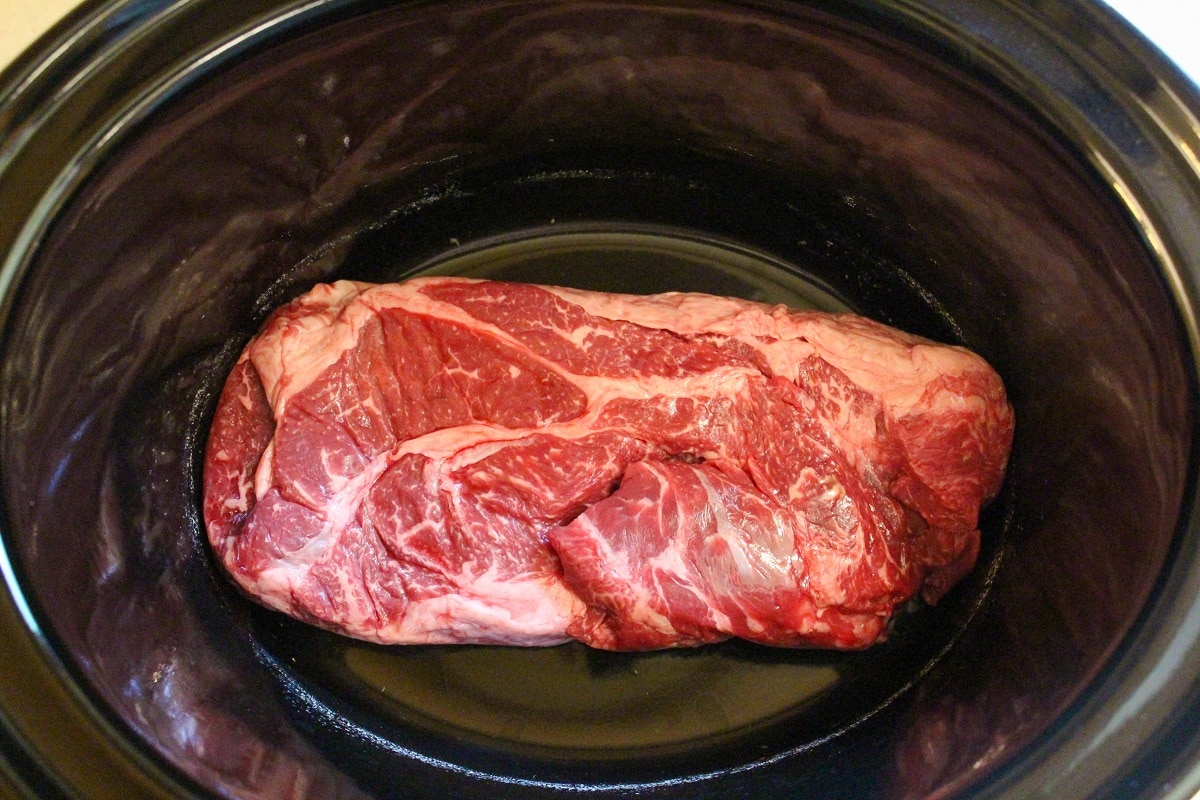 uncooked beef roast
