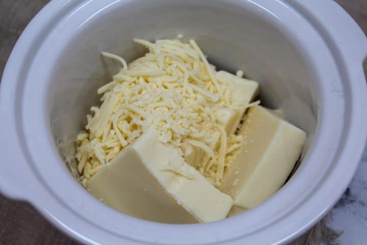 2 Cheeses In Slow Cooker 720x480 