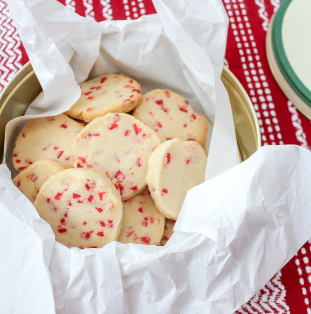 round Cookies in a cookie tin
