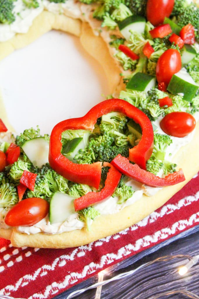 Close-up of the red pepper bow on the veggie pizza