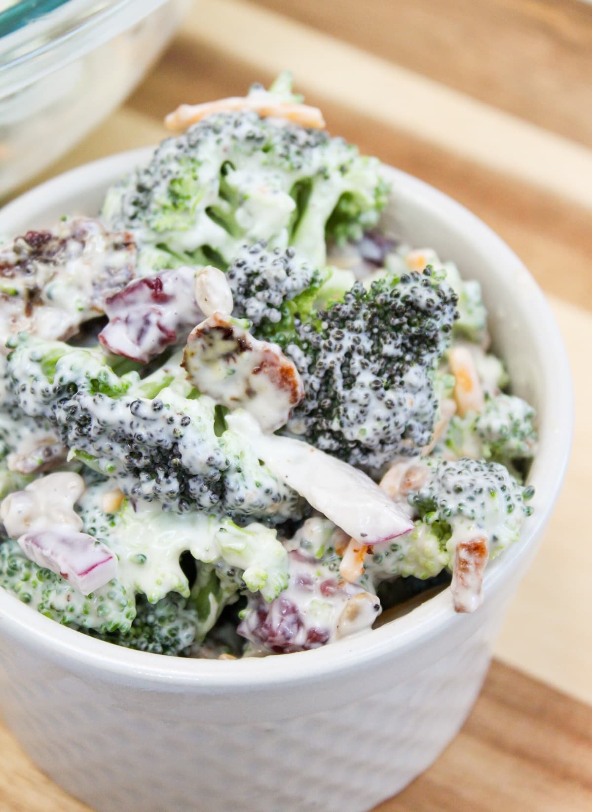 close photo of broccoli bacon salad