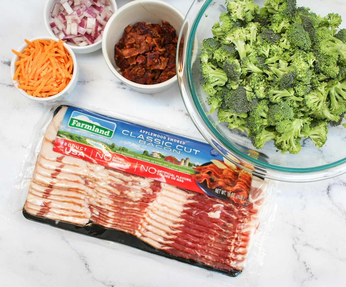 broccoli bacon salad ingredients
