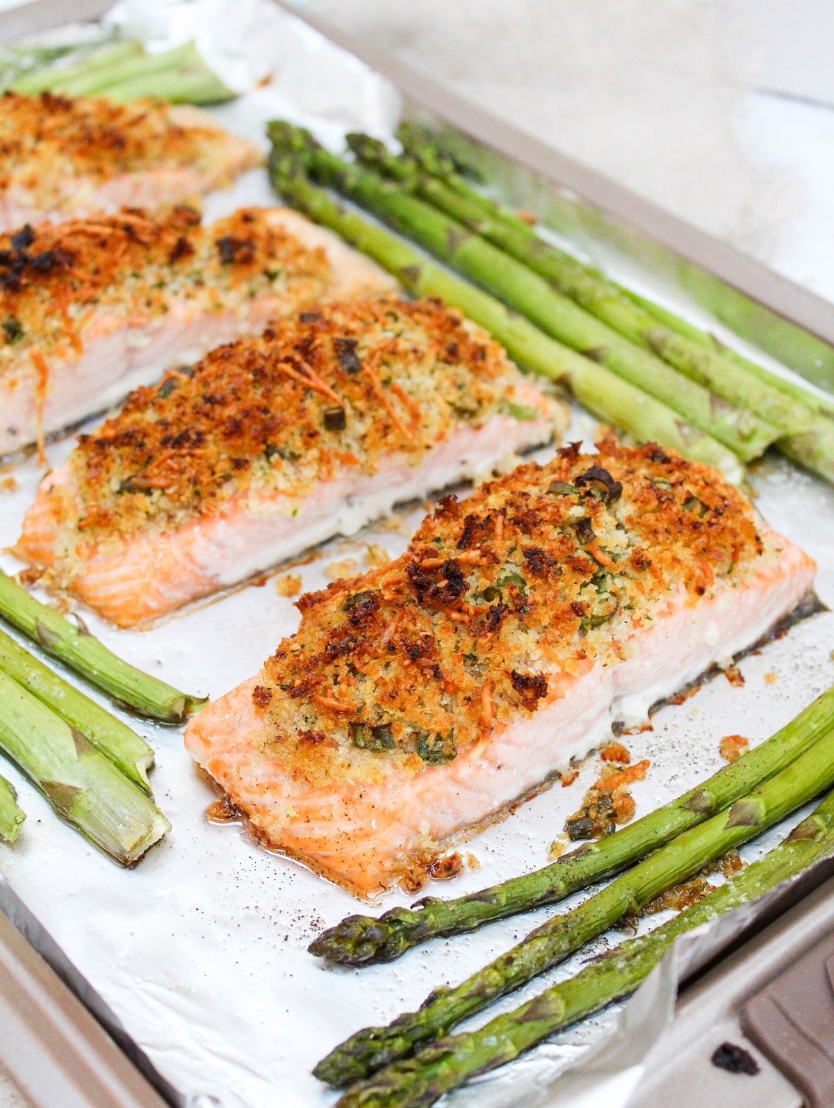 cooked crispy sheet pan salmon with asparagus