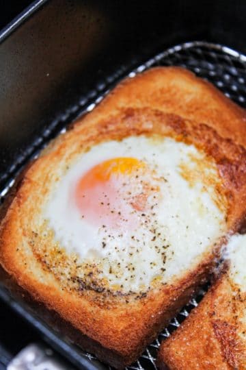 Air Fryer Egg Toast - Cheese Curd In Paradise